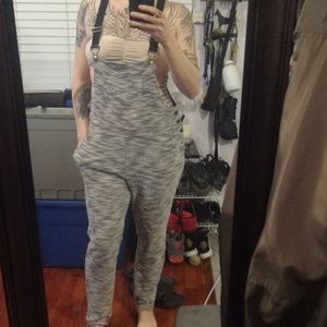 Grey textured patterned overalls
